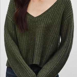 ARITZIA army green cropped sweater